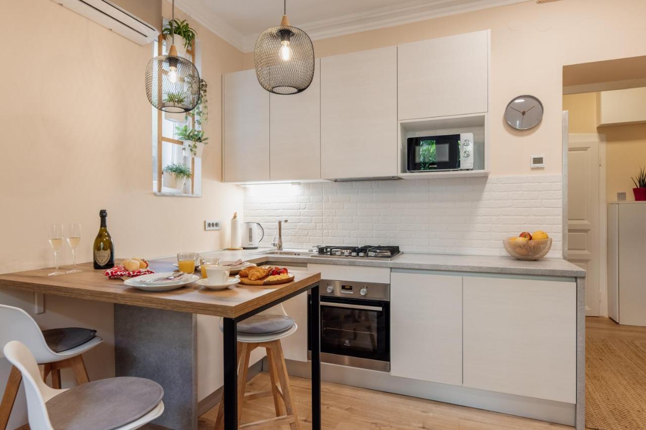 Mm Apartment Загреб Екстериор снимка